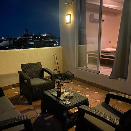 Atico Con Vistas En Granada Centroアパートメント エクステリア 写真