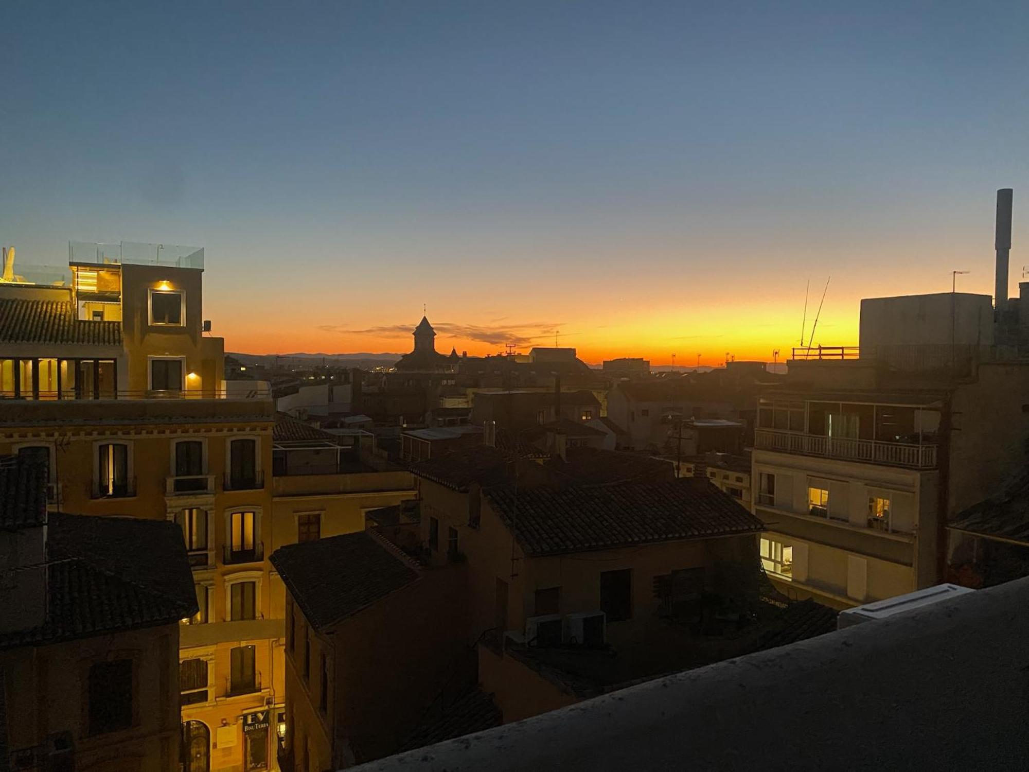 Atico Con Vistas En Granada Centroアパートメント エクステリア 写真