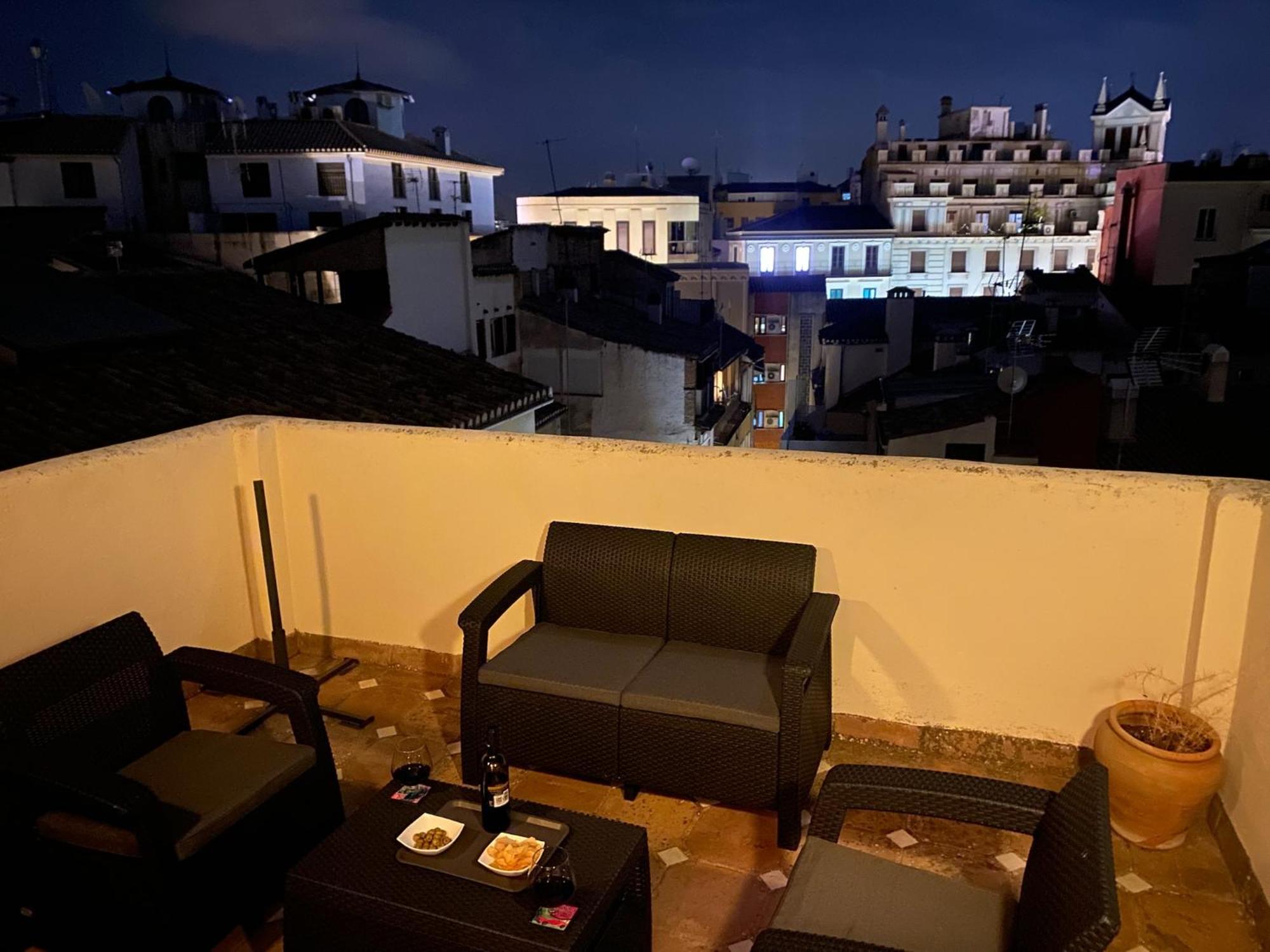 Atico Con Vistas En Granada Centroアパートメント エクステリア 写真